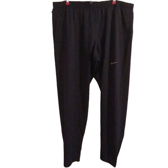 Nike Dri-Fit Men's Elastic Waistband with Drawstring, Front and Back Zip Pockets